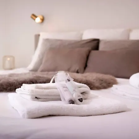 Luxury Higueron Experience - *year-round Pool* בית נופש Torremuelle